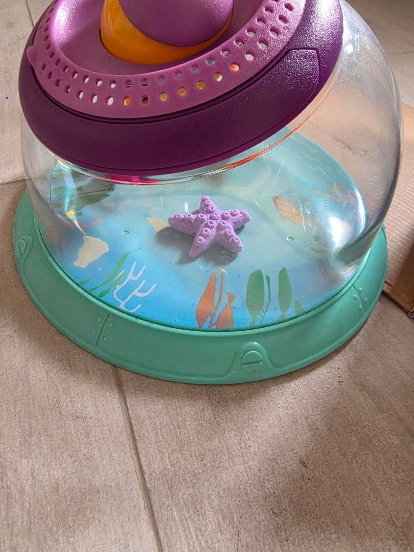 Elton Insect & Fish Viewer Science Can Educational Toy (Category: Educational & Learning Toys) located in Quezon City. Submitted by jessica_lim_n (Listing ID 1444934460, Image 3). Description: ✔️ Very good condition, complete set. ❗️Needs cleaning 📍Quezon City 📦 Shipping by buyer 💲 GCash.