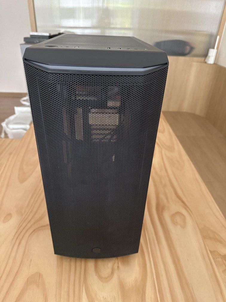 FREE SilverStone PC Case487295692812462081