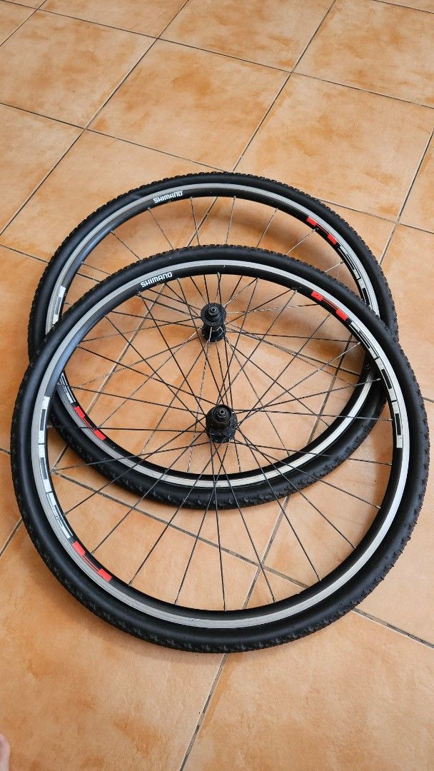 Shimano R500 wheelset (Category: Bicycles) located in Quezon City. Submitted by oldbridgecycles (Listing ID 1444868507, Image 2). Description: Shimano R500 wheelset with Ritchey Speedmax tires 40c.