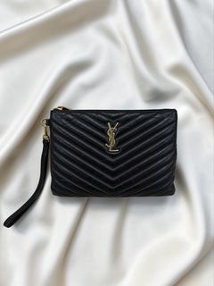 (Category: ) located in . Submitted by reluxuryco (Listing ID 1445028631, Image 1). Description: .