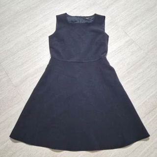 (Category: ) located in . Submitted by lovely.closet (Listing ID 1444980795, Image 1). Description: .
