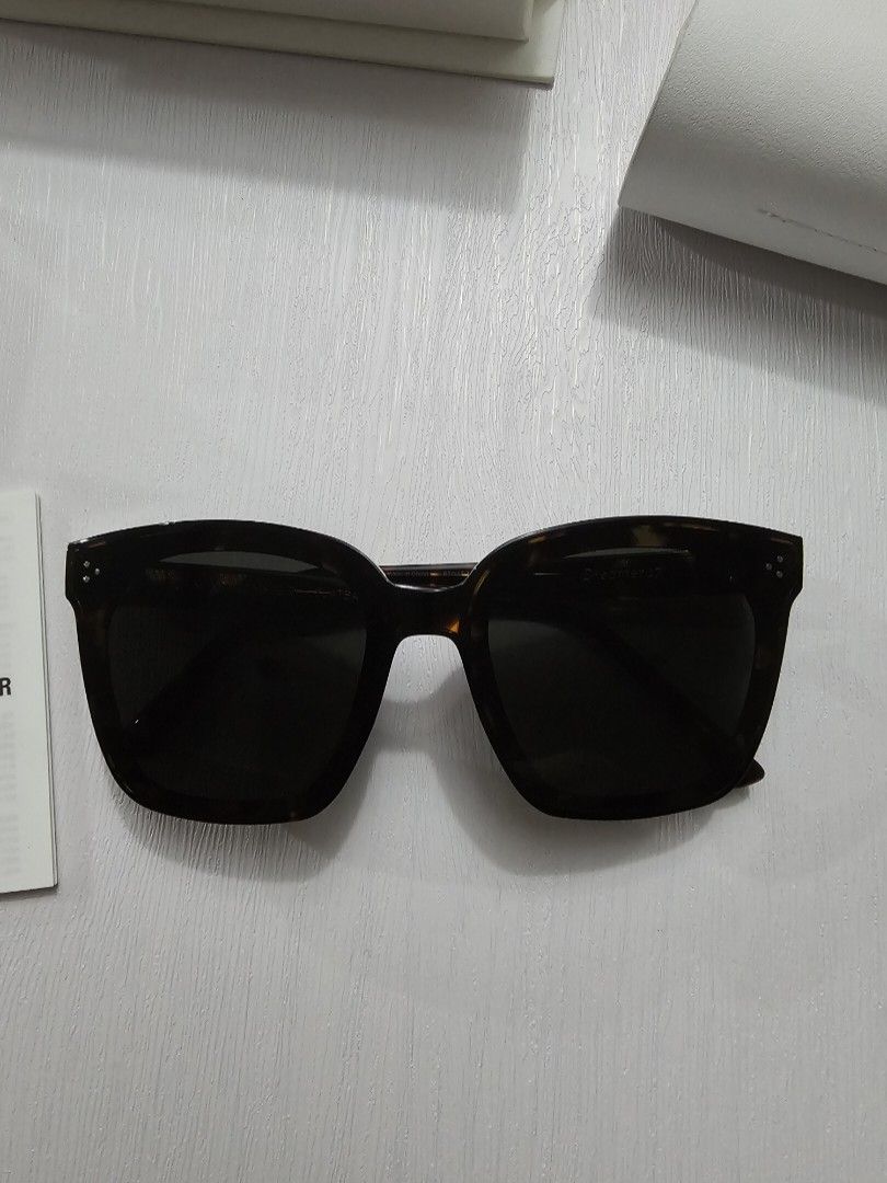 Gentle Monster New Her Sunglasses (Category: Sunglasses & Eyewear) located in Binan City. Submitted by mommysellsph (Listing ID 1444924747, Image 2). Description: Fits small face frames Used only once Bought in Dubai Price negotiable.