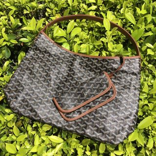 (Category: ) located in . Submitted by Hanap_ukay (Listing ID 1444994876, Image 1). Description: .