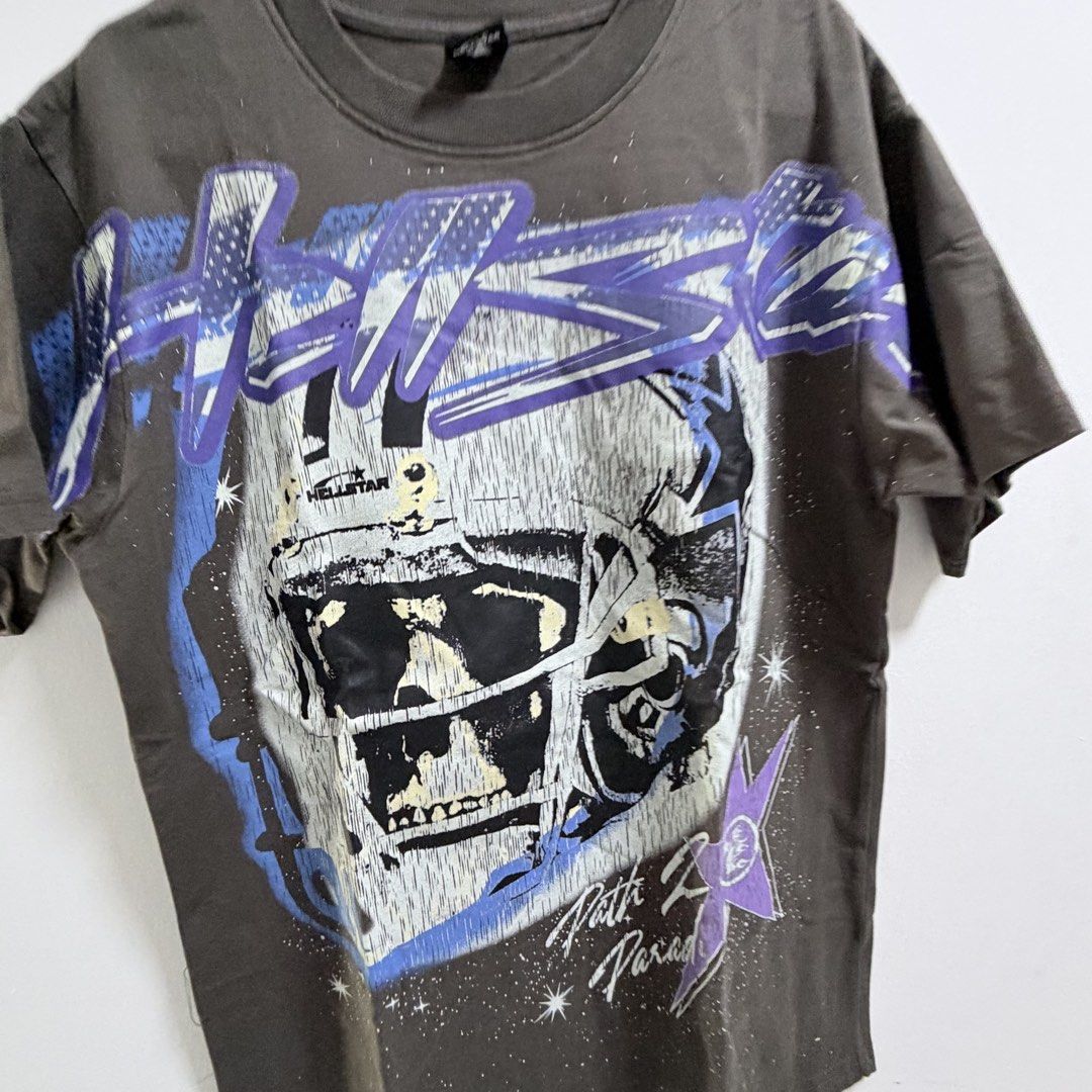 HELLSTAR (Category: Tshirts & Polo Shirts) located in Singapore. Submitted by herde (Listing ID 1444913579, Image 3). Description: .