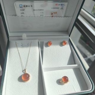 (Category: ) located in . Submitted by five-element-crystals (Listing ID 1444936187, Image 1). Description: .