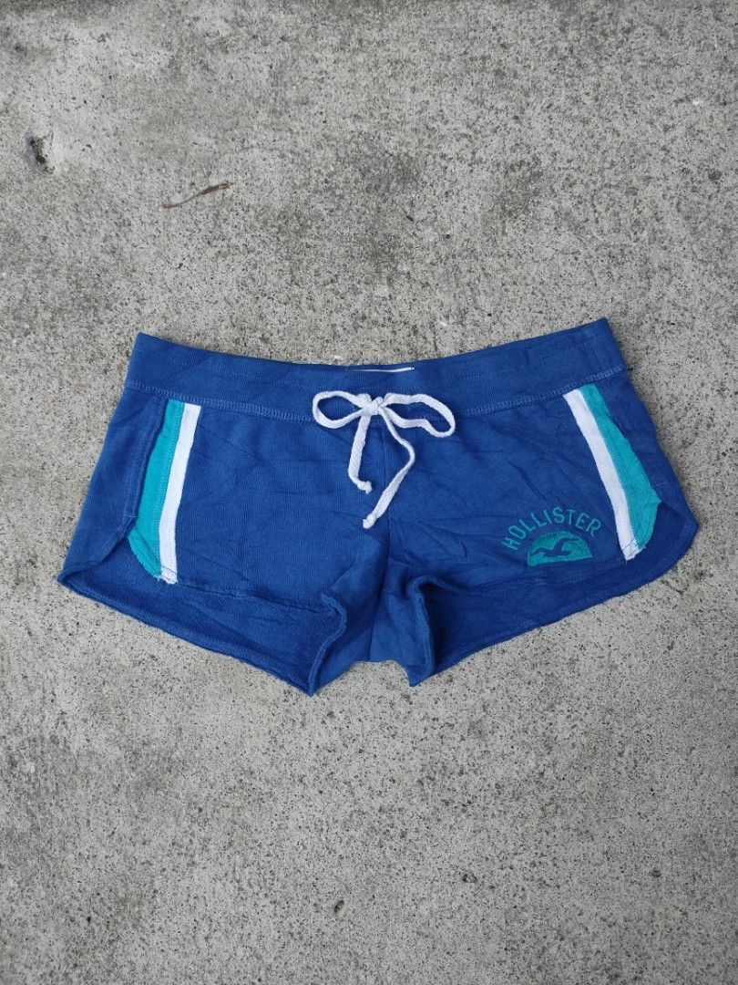 Hollister Low Waist Micro Dolphin Short (Category: Shorts) located in Angeles City. Submitted by josefernandez (Listing ID 1444997792, Image 1). Description: Hollister Low Waist Micro Dolphin Short Size Xs on Tag Color May Vary Due To Lighting Excellent Condition Mode of Payment: Gcash Jnt Courier Dm For More Info 📥📥📥.