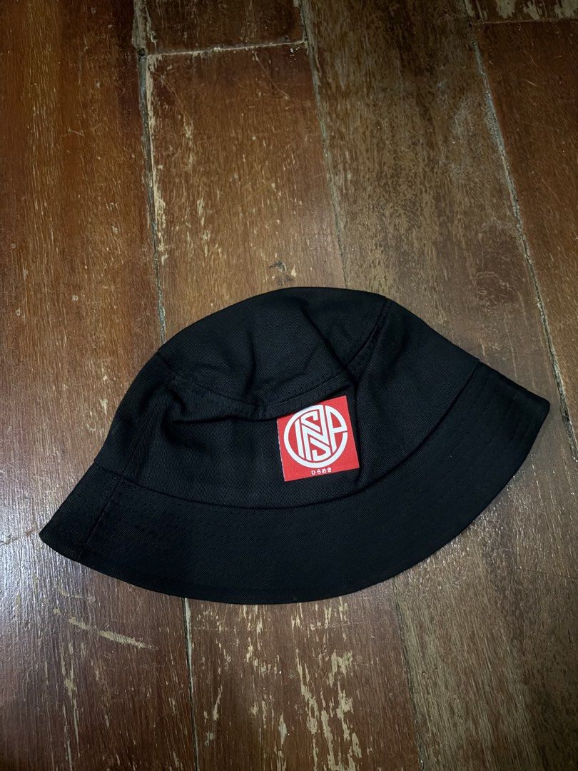 INSPI Bucket Hat (Category: Hats & Beanies) located in Muntinlupa City. Submitted by buuttercup (Listing ID 1444966847, Image 1). Description: Unisex free size Never used.