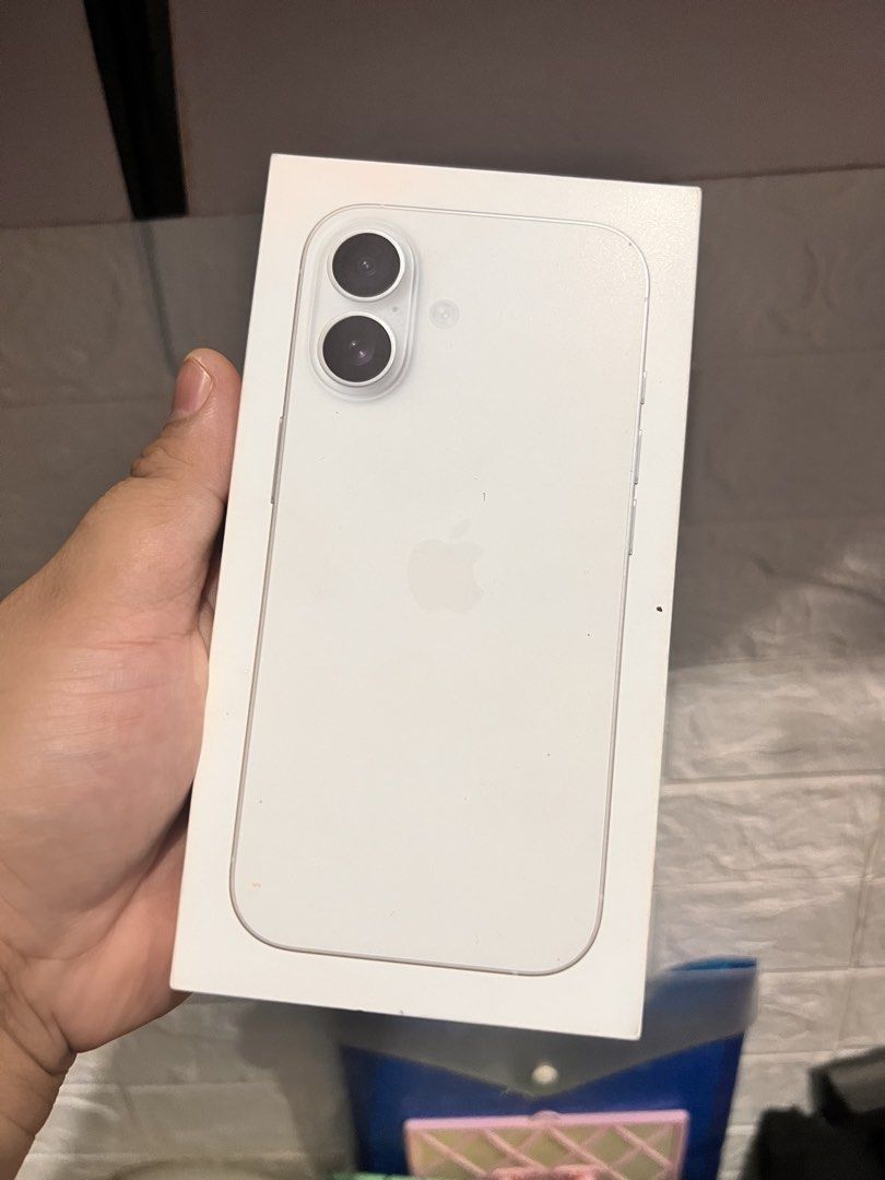iPhone 17 256gb Brandnew Sealed (Category: iPhone 17 Series) located in Manila. Submitted by shairaness (Listing ID 1444934787, Image 1). Description: For sale! iPhone 17 256gb Factory Unlock NTC/Apple Sealed Color: White -never been open -never been activated -100% pure sealed Meetup in metro manila or message me for more details..