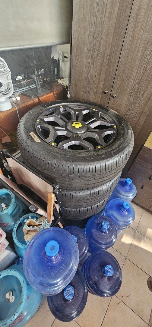 Jetour t2 idm tires and Mags (Category: Mags and Tires) located in San Juan City. Submitted by remusric (Listing ID 1444859194, Image 2). Description: *PRICE ADJUSTMENT Brand new, never used. GitiControl P10 tires, with original Jetour rims. Tire size : 255/55 R20 Never used - upgraded to another set of tires before getting the Jetour from the showroom last April 2026..