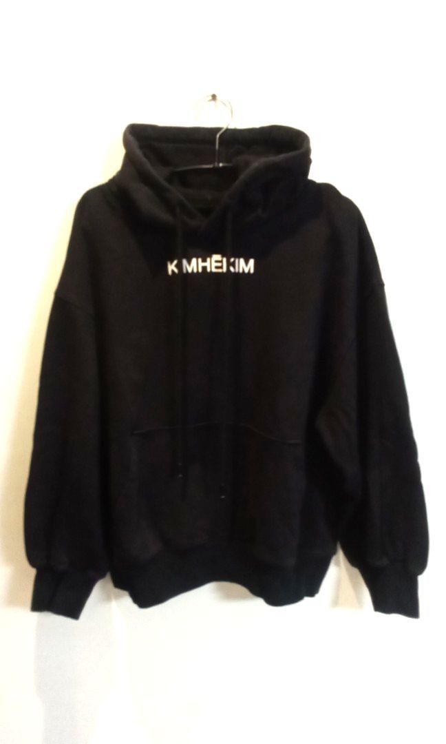 KIMHEKIM BLACK HOODIE (Category: Coats, Jackets and Outerwear) located in Dasmarinas. Submitted by solstice.style (Listing ID 1444866622, Image 1). Description: KIMHEKIM BLACK HOODIE Pre owned Color condition 8/10 Size W24 x L 23" (women's hoodie) But I wear this😊 Thick and quality fabric 100 percent cotton 3600 free. Shipping.