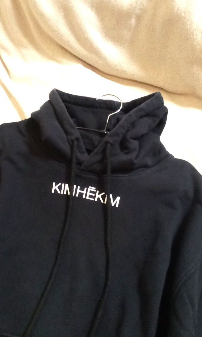 KIMHEKIM BLACK HOODIE (Category: Coats, Jackets and Outerwear) located in Dasmarinas. Submitted by solstice.style (Listing ID 1444866622, Image 3). Description: KIMHEKIM BLACK HOODIE Pre owned Color condition 8/10 Size W24 x L 23" (women's hoodie) But I wear this😊 Thick and quality fabric 100 percent cotton 3600 free. Shipping.