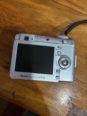 Kodak EasyShare C633 Digital Camera & Barbie Phone Charm (Category: Cameras) located in Baguio. Submitted by ararap (Listing ID 1444959114, Image 3). Description: FOR TAKE ALL: HMD Barbie Flip Phone + Kodak EasyShare C633 📸💖 Selling this cute and nostalgic bundle—perfect for collectors, Y2K lovers, or anyone who wants a fun backup device! ✨ HMD Barbie Flip Phone •Iconic Barbie-themed flip design 💕 •Compact, lightweight, and easy to carry •Clea