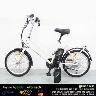 (Category: ) located in . Submitted by drivebikes (Listing ID 1444942085, Image 1). Description: .
