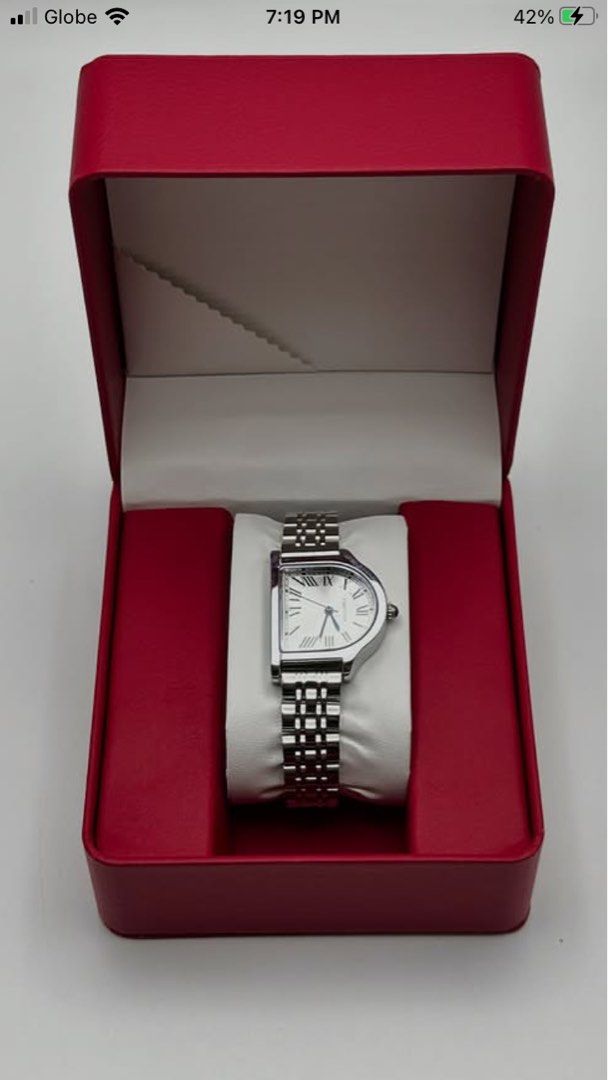 Cartier inspired (Category: Luxury Watches) located in San Pedro. Submitted by ginasantiago (Listing ID 1444989253, Image 1). Description: Platinum Mechanical Watch. Limited Edition N°018/100. Swiss Made 1992. Water Resistant. PT950 Platinum. Silver Roman numeral dial. Includes red box. Free shipping Fixed price.