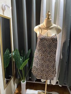 (Category: ) located in . Submitted by KL_Outfits (Listing ID 1444992571, Image 1). Description: .