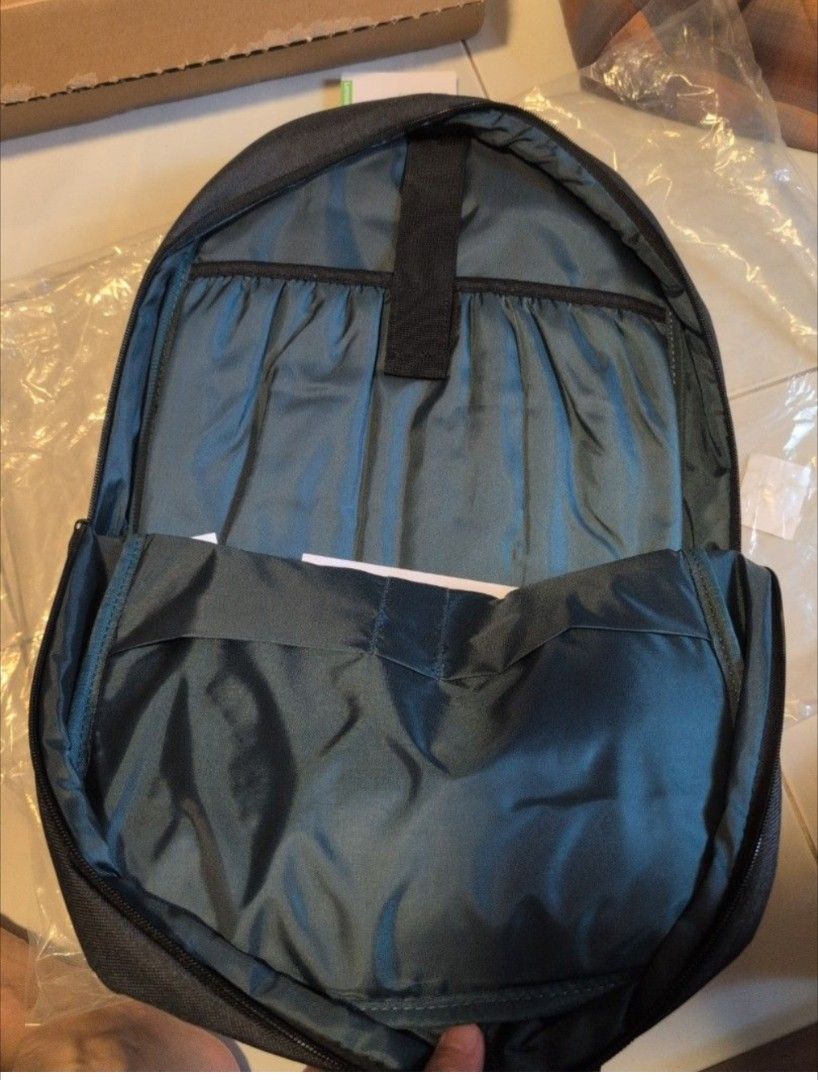 Lenovo Laptop Casual Backpack B210487566452762890242