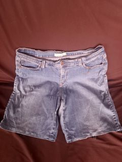 (Category: ) located in . Submitted by 3ft_tan (Listing ID 1444909240, Image 1). Description: .