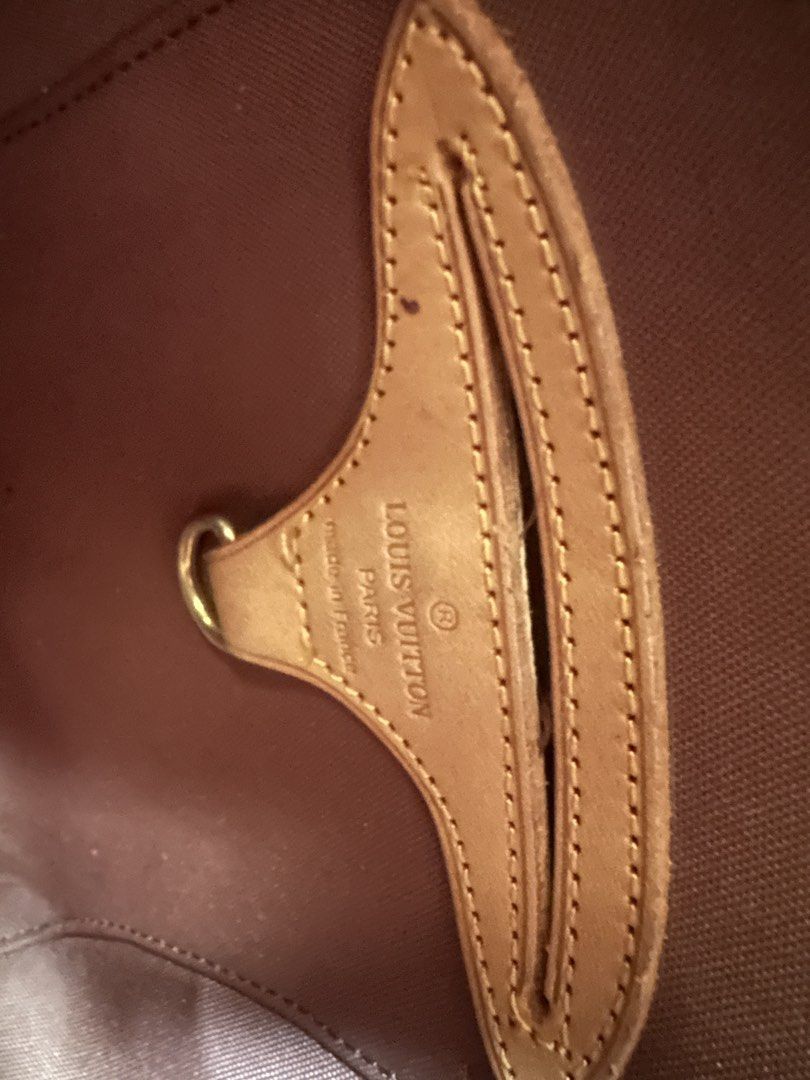 Louis vuitton (Category: Luxury Bags & Wallets) located in Cainta. Submitted by 3rd_street.onlineshop (Listing ID 1444948751, Image 2). Description: Oxidation & rubber lining, metal hardwares vintage look Faded From japan Sf not included Payment first.