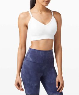(Category: ) located in . Submitted by Sportywear (Listing ID 1445008038, Image 1). Description: .