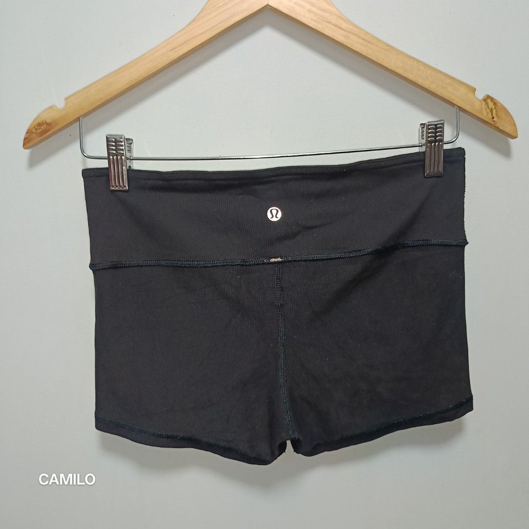 Lululemon reversible short cycling dot 6 (Category: Activewear) located in San Jose del Monte. Submitted by qu4litees (Listing ID 1444962583, Image 3). Description: minor sa logo last pic +sf.