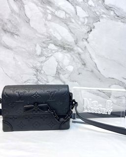 (Category: ) located in . Submitted by no.8luxury_main (Listing ID 1444975010, Image 1). Description: .