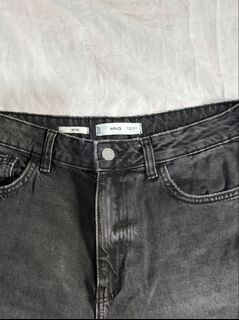(Category: ) located in . Submitted by amiwear (Listing ID 1445007174, Image 1). Description: .