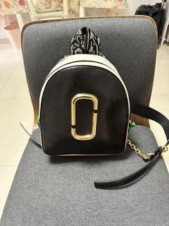 （分類：）位於 。 由 hoopp8967 提交（商品編號 1444944181，圖片 1）。簡介： 。