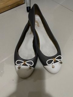 (Category: ) located in . Submitted by raintree.lorenzo (Listing ID 1444972528, Image 1). Description: .