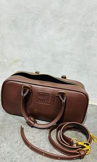 (Kategori: ) berada di . Dikirim oleh ddwid (ID iklan 1444984048, Gambar 1). Deskripsi: .