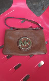 (Category: ) located in . Submitted by ainna_bags19910622.680 (Listing ID 1444926531, Image 1). Description: .