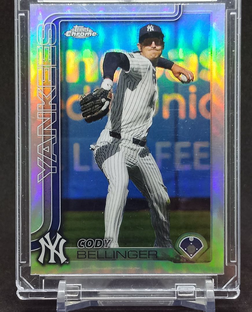 MLB Baseball Cards A (Category: Raw Singles) located in Santa Rosa. Submitted by gyjones (Listing ID 1444873031, Image 1). Description: MLB cards P150 each Refractors/Rookie/Inserts.