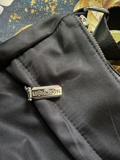 (Kategori: ) berada di . Dikirim oleh ghostatwork (ID iklan 1444888066, Gambar 1). Deskripsi: .