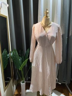 (Category: ) located in . Submitted by KL_Outfits (Listing ID 1444985779, Image 1). Description: .