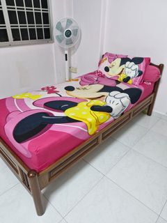 (Category: ) located in . Submitted by gorgeouspropsrental (Listing ID 1444900216, Image 1). Description: .