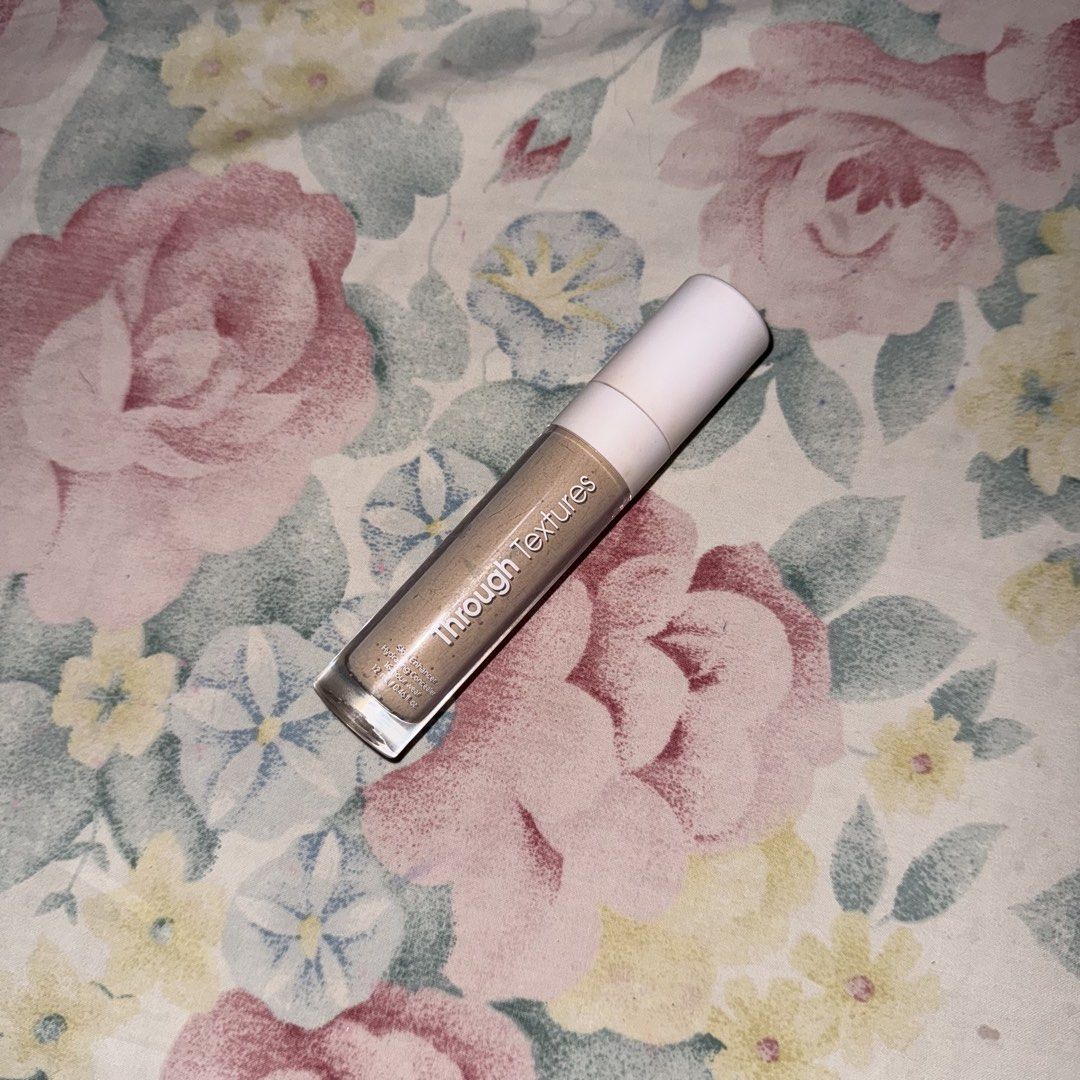 Naturale through textures concealer tabi medium olive 1 (Category: Makeup) located in Taytay. Submitted by bye_bye_stuff (Listing ID 1444975333, Image 2). Description: Shade: Tabi (Medium Olive 1) Only used 5% mop: gcash/bank mod: j&t or lalamove pin loc: mabaya manila / 33 b pagasa taytay text 09565609932 if i’m not responding here .