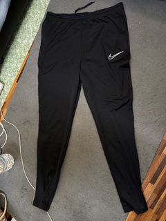 (Category: ) located in . Submitted by mnrstore_ (Listing ID 1444869513, Image 1). Description: .