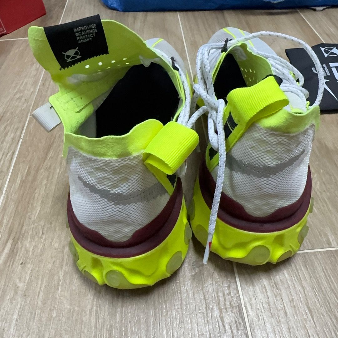 nike ispa react volt （分類：波鞋）位於 Hong Kong。 由 supremekickshk 提交（商品編號 1444937207，圖片 3）。簡介： us10 eur44。
