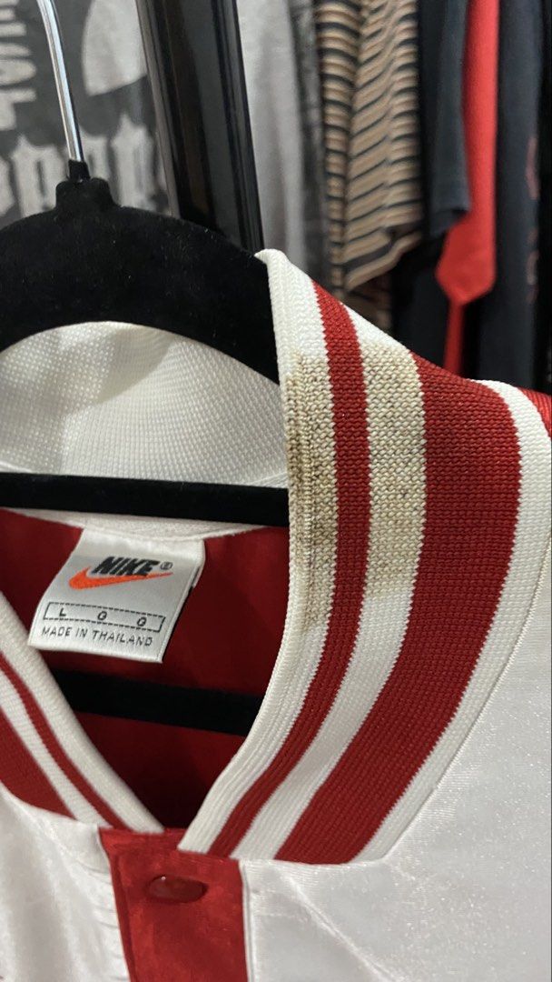 Nike Red White Baseball Jersey Size L (Category: Activewear) located in Porac. Submitted by moethrifter (Listing ID 1444949623, Image 3). Description: - Vintage Nike Baseball Jersey - Color: Red and White - Style: Button-up with collar - Size: Large (L) - Origin: Made in Thailand - Perfect for Nike collectors and streetwear enthusiasts.