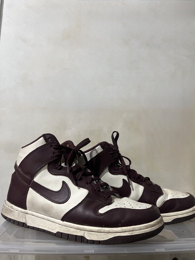 Nike SB Dunk High Burgundy Crush (Category: Sneakers) located in Caloocan City. Submitted by ryspace (Listing ID 1444976960, Image 1). Description: - Nike SB Dunk Highs - Colorway: Burgundy Crush - Origin: Made in Indonesia - Bought: Titan PH - Ideal for: Casual wear and everyday styling..