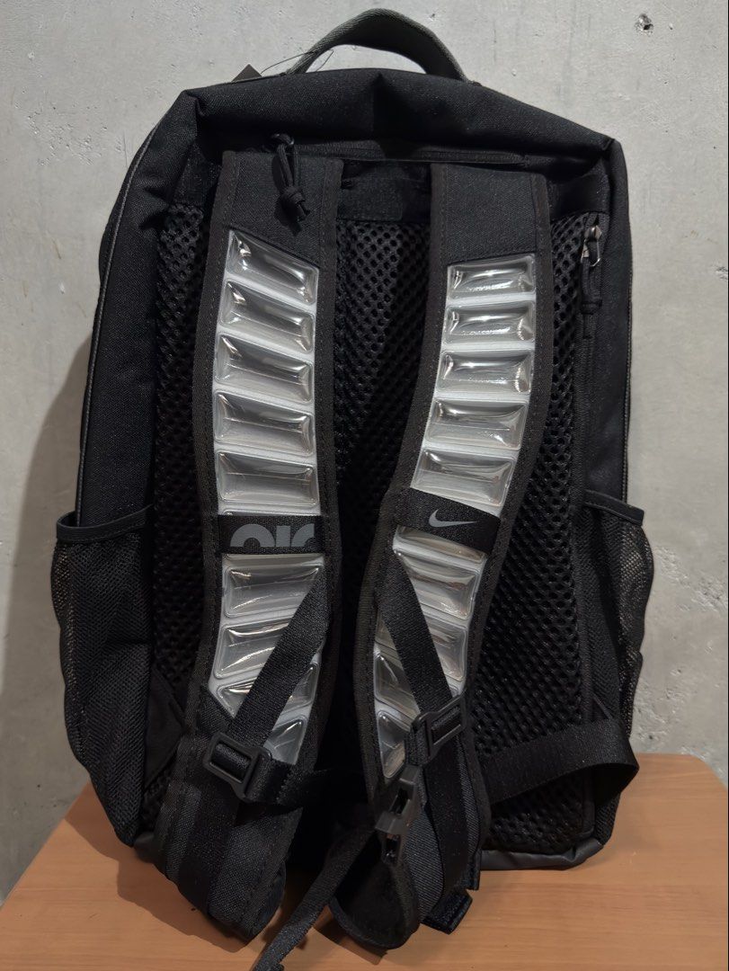 Nike Utility Speed Backpack (Category: Backpacks) located in Manila. Submitted by aikhmnl_ (Listing ID 1445004910, Image 3). Description: Nike Utility Speed Backpack (27L) Below SRP‼️ ₱2,798 only! (SRP 3,295 ❌) Brand New and Authentic/Original 💯 Complete with: - Nike Paper Bag - Hang Tag - Bag Plastic 📍 Manila Location (Open for Meetups) 📦 Ship Nationwide via Lalamove/LBC.