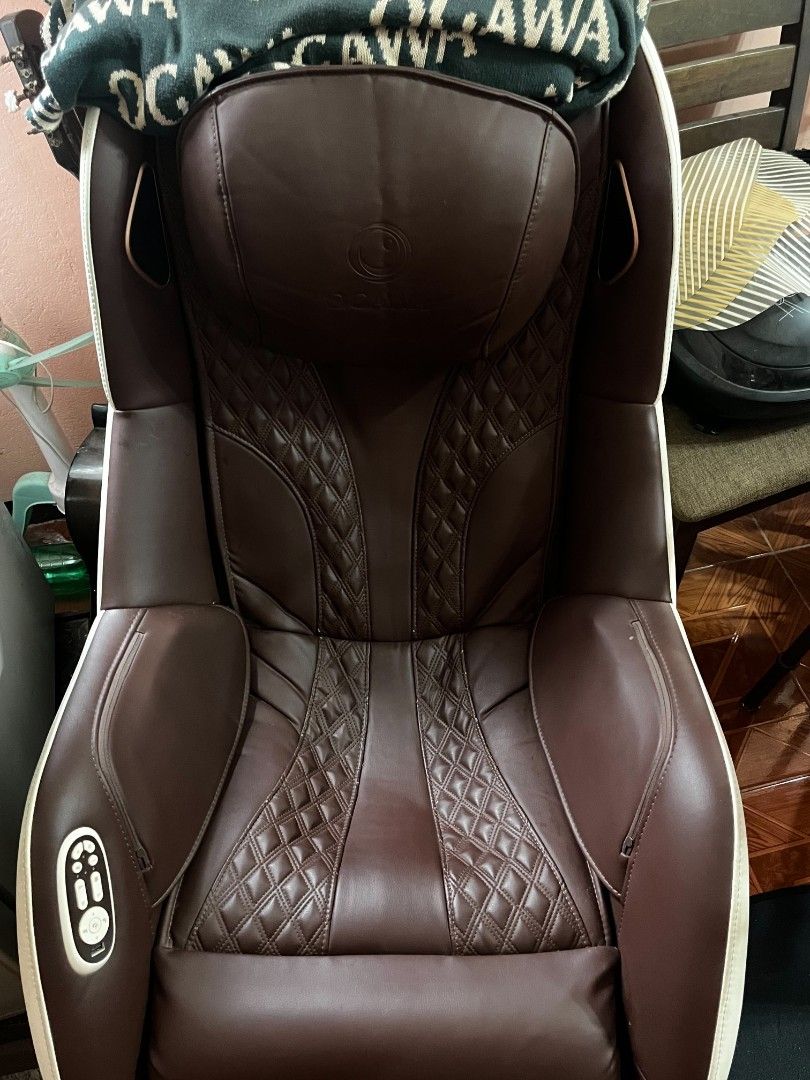 OGAWA Massage Chair - Brown Leather (Category: Massage Devices) located in Taguig. Submitted by sullestaroyce28 (Listing ID 1444886082, Image 1). Description: 💺 FOR SALE OGAWA MySofa Luxe Massage Chair Well-maintained and in excellent condition. ✅ Fully functional ✅ Smooth operation ✅ Clean and ready for use ✅ No issues, no repairs needed ✅ Very minimal signs of use (slight cosmetic wear on leather, barely noticeable) 💰 ₱ 65,000 (Negotiable) 📍