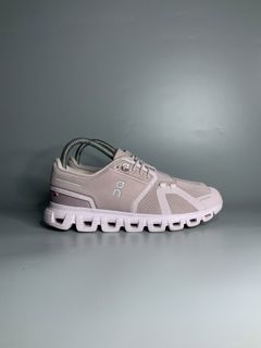 (Category: ) located in . Submitted by kalye_footwear (Listing ID 1445014569, Image 1). Description: .
