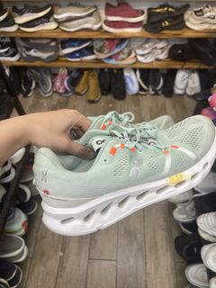 (Category: ) located in . Submitted by thriftkicks3 (Listing ID 1444989187, Image 1). Description: .