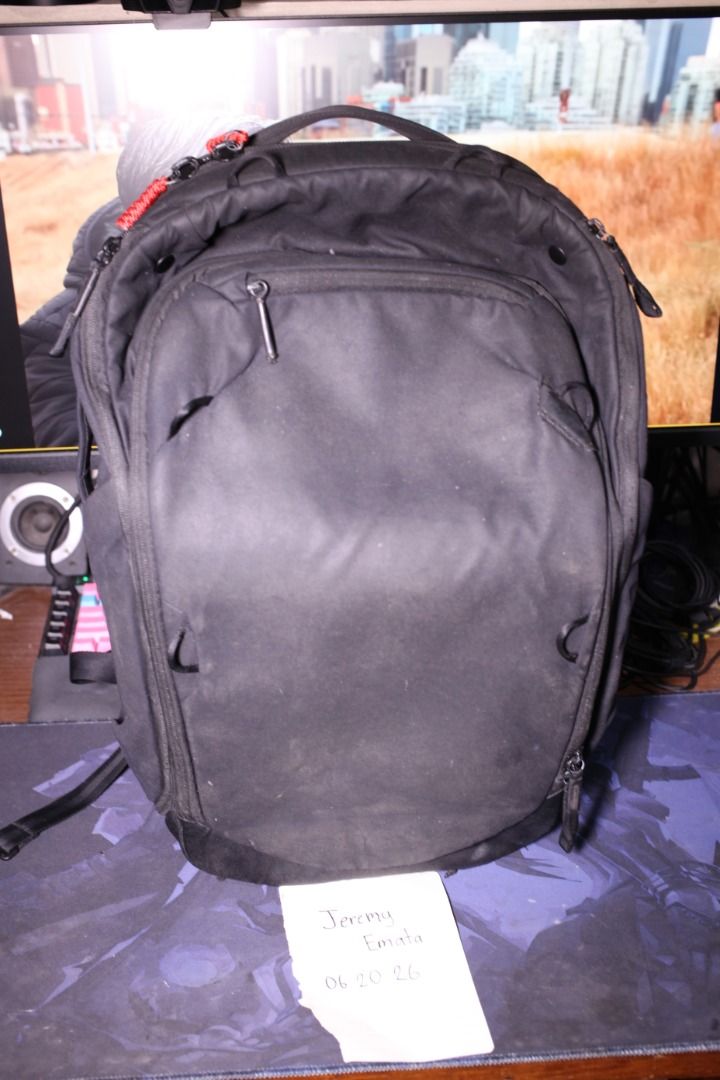 Peak Design Travel Backpack 45L - Black (Category: Camera Bags & Carriers) located in Cainta. Submitted by technicallyrushing (Listing ID 1444923571, Image 2). Description: Peak Design Travel Backpack 45L - Black Inclusions: * Peak Design 45L Travel Backpack Issues: * No sternum strap * Zippers have started losing their waterproof coating 📍 Meetup within Metro Manila, open to nearby areas (Bulacan, Cavite, Laguna, Rizal). 🚚 Shipping available -