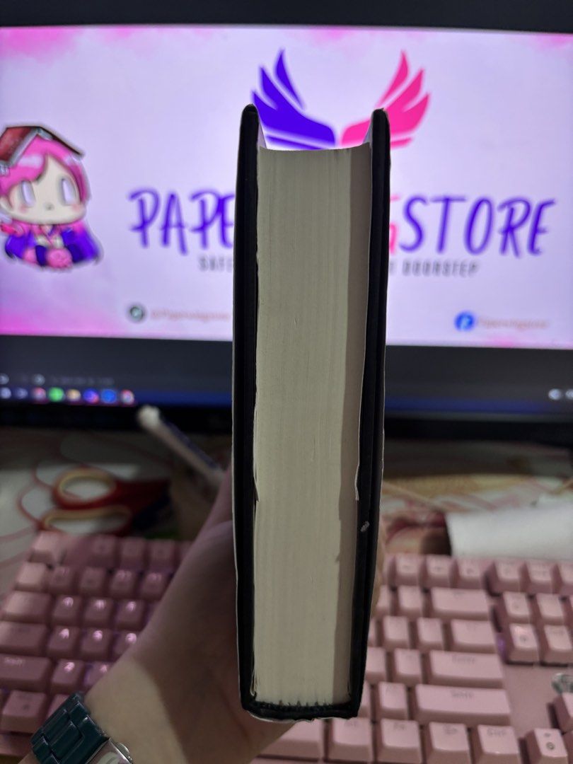 [HB] Pet Sematary by Stephen King HB (Category: Storybooks) located in Manila. Submitted by paperwingstore (Listing ID 1445039910, Image 3). Description: Pet Sematary by Stephen King 📌 ₱1000 • Hardcover • Remaindered copy • Genre: Horror / Supernatural Fiction ⸻ 📌 ORDERING GUIDELINES ✔️ Pay first policy — orders are processed after payment ✔️ Fill out the order form to reserve your copy for 24 hours & receive an invoice ❌ No order form = no res