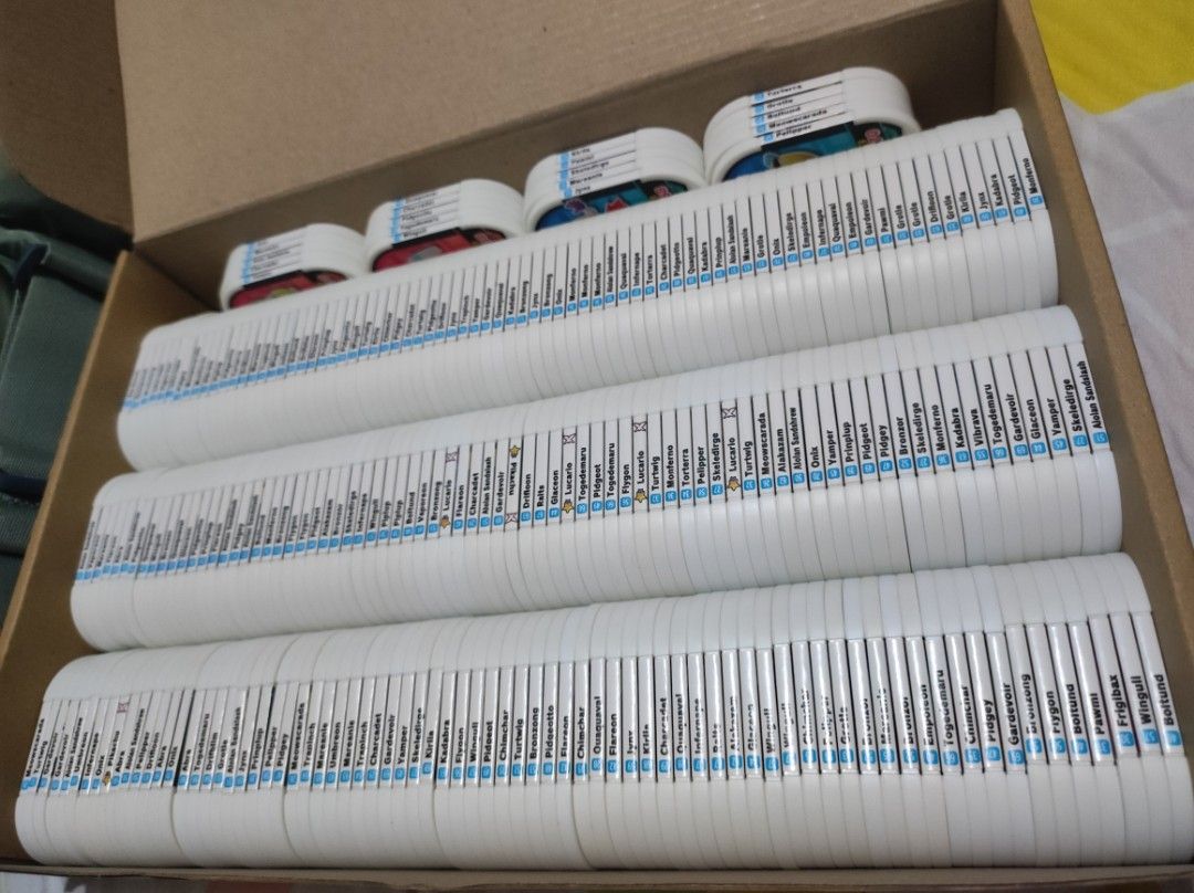 Pokemon Mezastar Bulk 245pcs (Category: Raw Singles) located in Manila. Submitted by edwuuuuurd (Listing ID 1444971638, Image 1). Description: RFS need funds for bills. Selling as bulk a total of 245pcs These are 2-4 stars only. Box container included Computation: per piece - 10php 245 x 10 = 2450php (2000php discounted price).