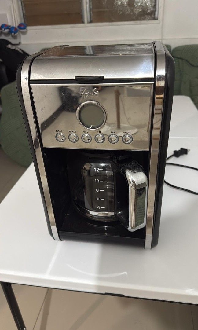 PROGRAMMABLE COFFEE MAKER (Category: Coffee Machines & Makers) located in Davao. Submitted by vellevoid. (Listing ID 1444989596, Image 1). Description: CM-033 12-CUP PROGRAMMABLE COFFEE MAKER BREW STRENGTH SELECTION AND PROGRAMMING 24-hour programmable timer 2-hour auto shut-off Pause and serve function Time since last brew 1-4 cup selection Cleaning cycle INCLUDES REUSABLE FILTER BASKET & COFFEE SCOOP.