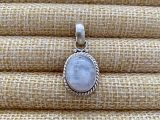 (Category: ) located in . Submitted by silvershineph (Listing ID 1444905353, Image 1). Description: .