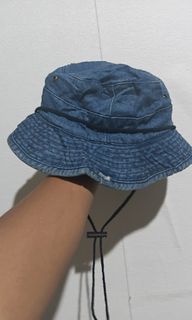 (Category: ) located in . Submitted by teofilo-thrifted (Listing ID 1444957406, Image 1). Description: .