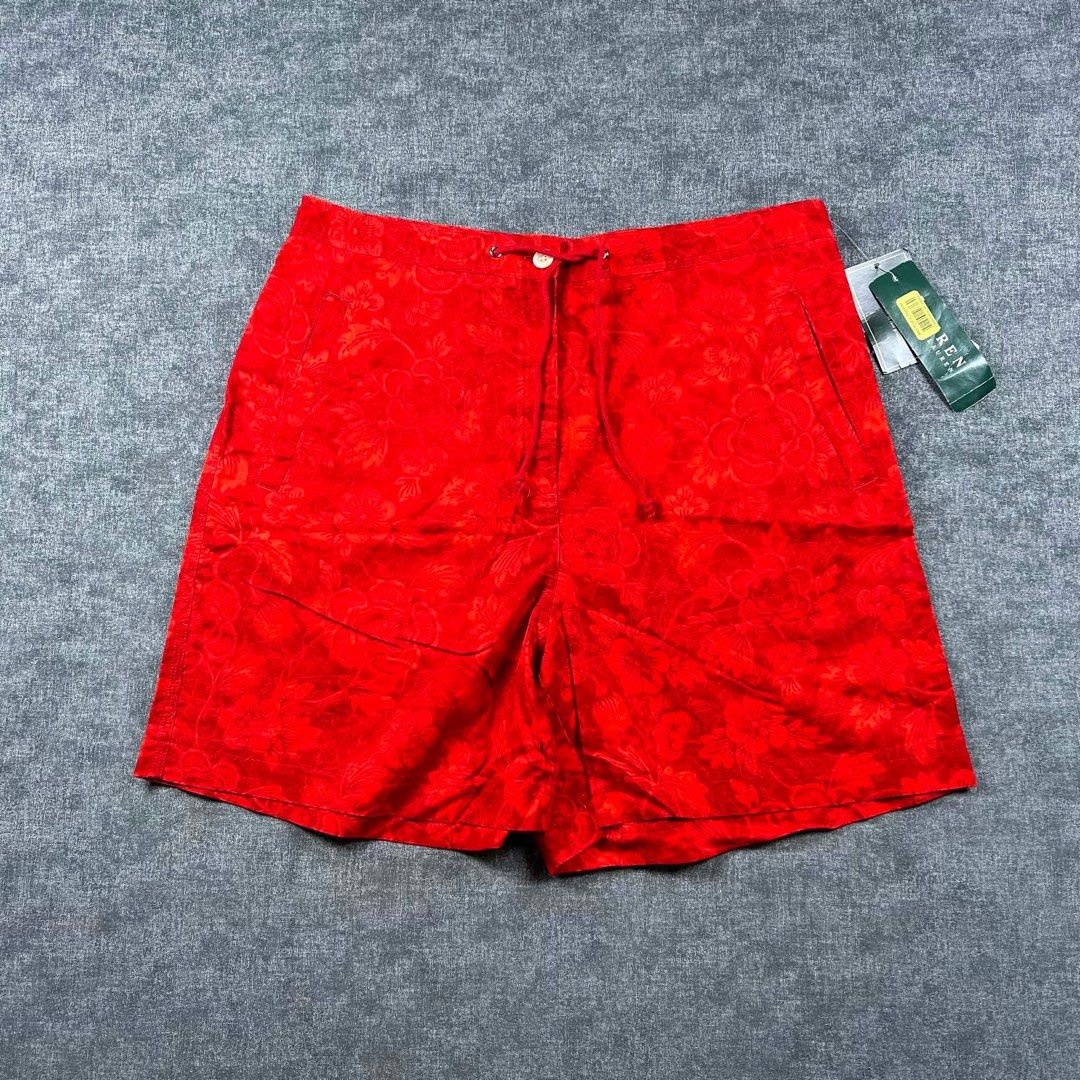 Ralph Lauren Floral Shorts (Category: Shorts) located in Manila. Submitted by emvishop (Listing ID 1444870230, Image 1). Description: Ralph Lauren Floral Shorts Price: PHP 1000 Dimension: 31 x 17 Condition: Like New Store SKU: A-37 Please don’t hesitate to message us for inquiries or assistance with your transaction. (take note that the color may appear different due to lighting conditions).